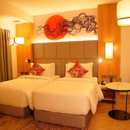 Ramada By Wyndham Gorakhpur Gorakhnath Mandir Road Hotell Eksteriør bilde