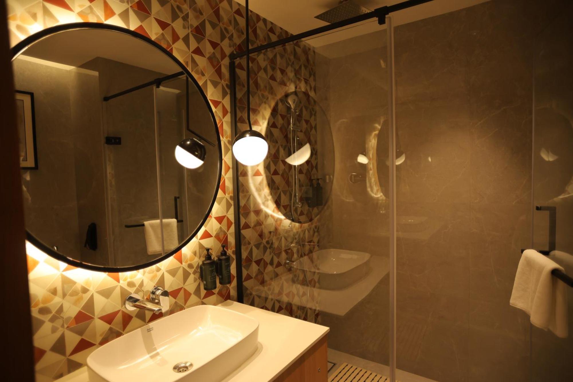 Ramada By Wyndham Gorakhpur Gorakhnath Mandir Road Hotell Eksteriør bilde